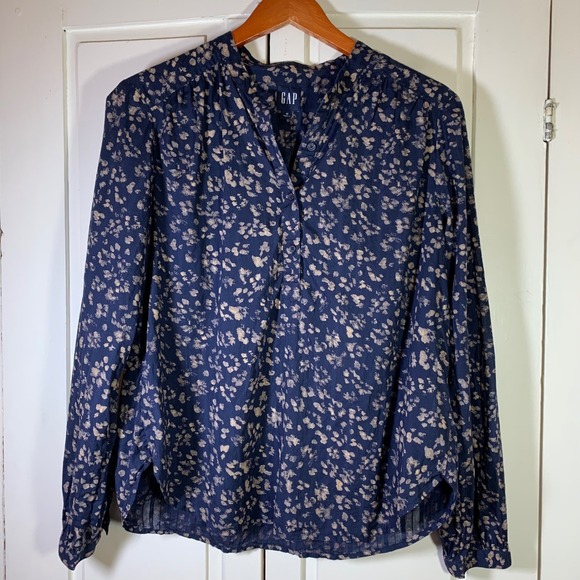 GAP Tops - Gap Navy Blue Tan Abstract Print Shirred Popover Cotton Blouse Medium Church